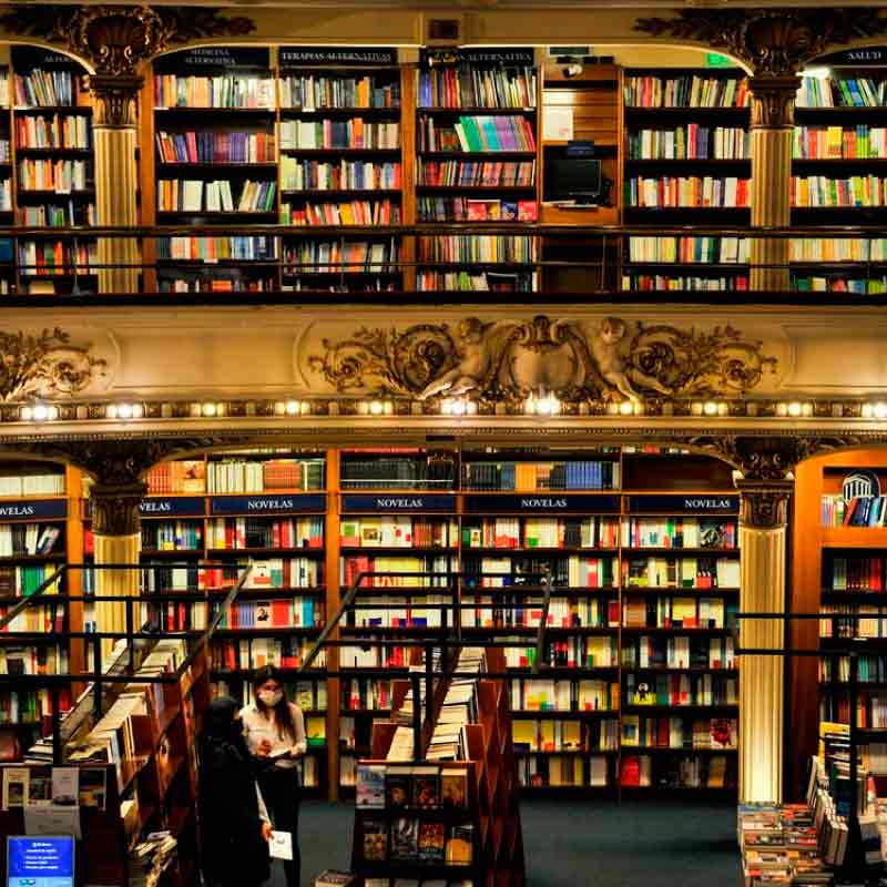 Yenny Y El Ateneo